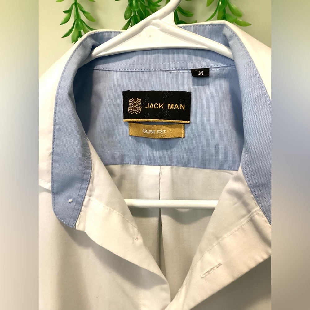 Jack Man slim fit dress shirt. Size M